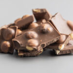 ZELFGEMAAKTE CHOCOLADETAART