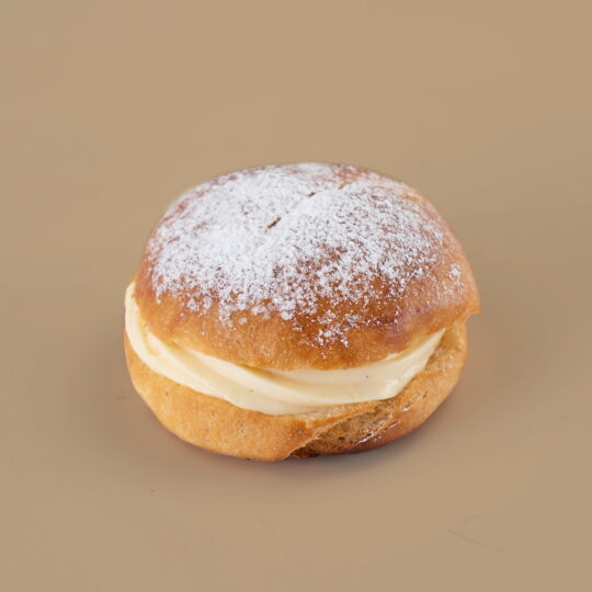 Brioche bol met room